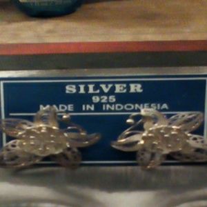 .925 Silver Bali Flower Earrings